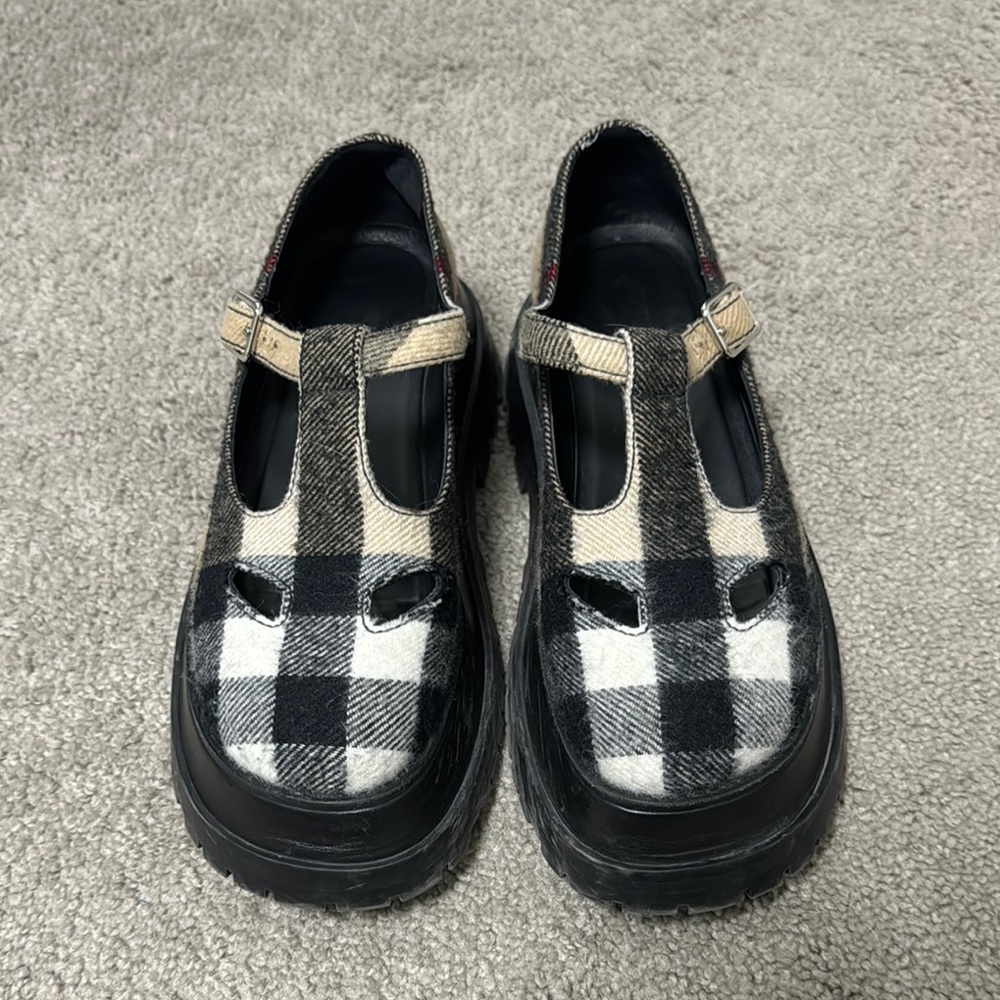 Burberry Wool Nova Check Brogues Loafers - Picture 2 of 7